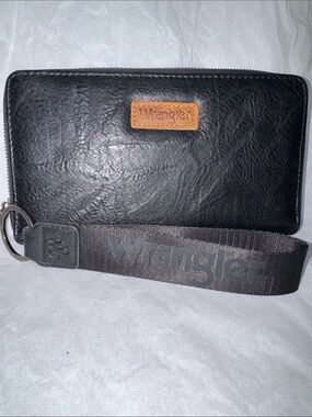 Wrangler Black Wallet with Tan Logo Patch and Wrist Strap